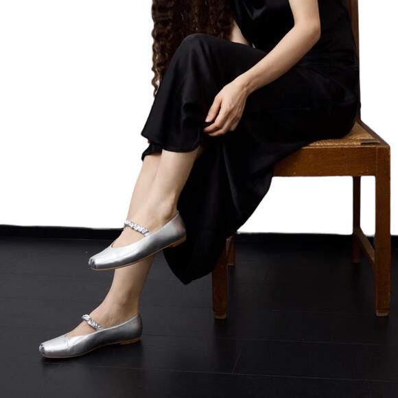 Pineapple Dawn Square Toe Mary Jane Leather Shoes Womens 6 Silver Balletcore NEW - Picture 2 of 12